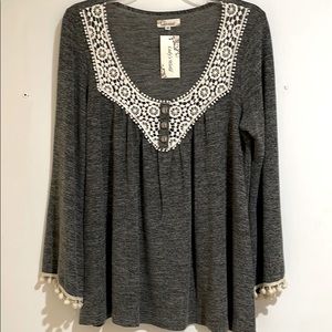 NWT Ladies charcoal gray shirt with pretty cream trim. Size Medium.